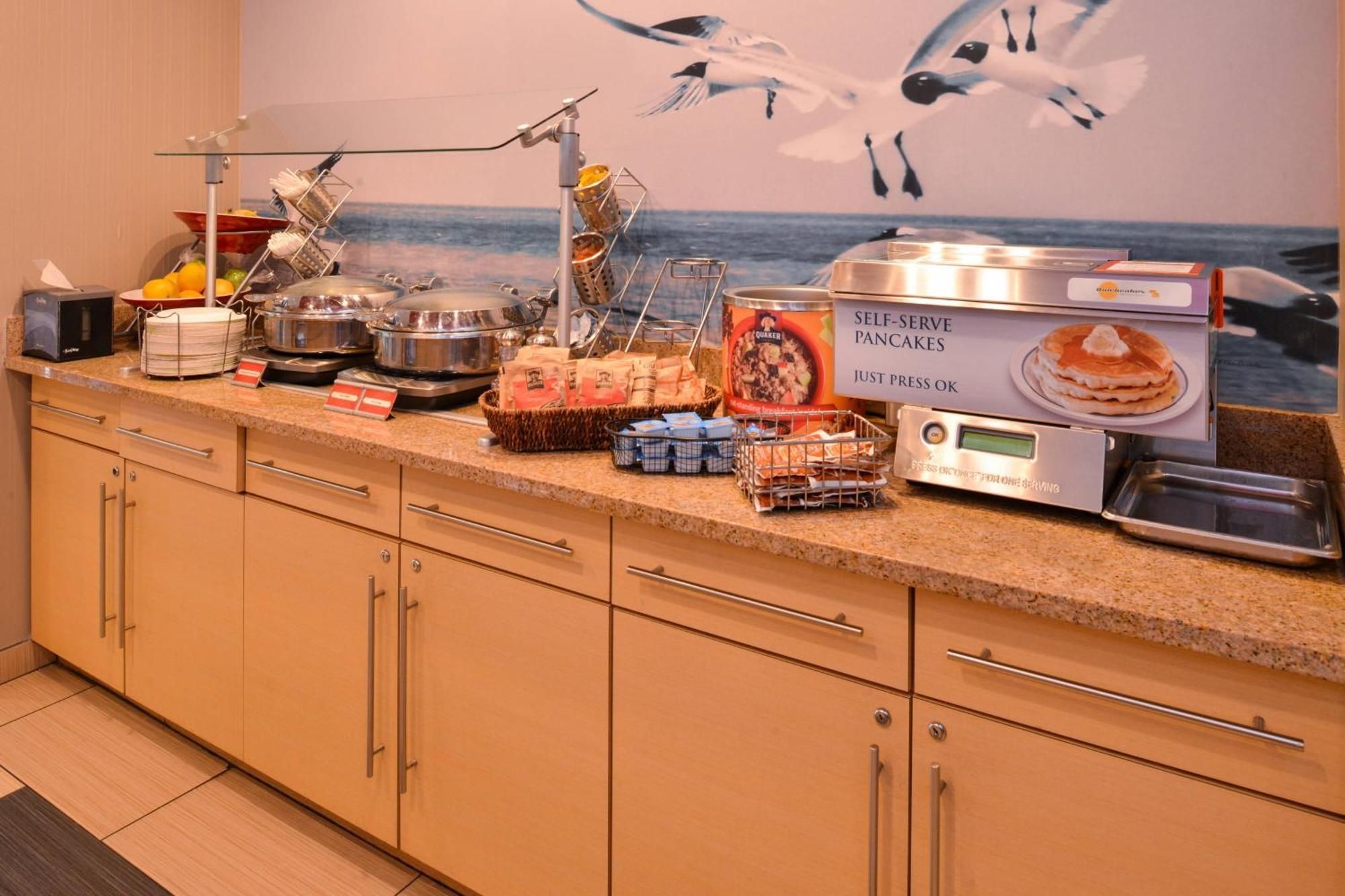 Towneplace Suites Wilmington Wrightsville Beach Exteriör bild